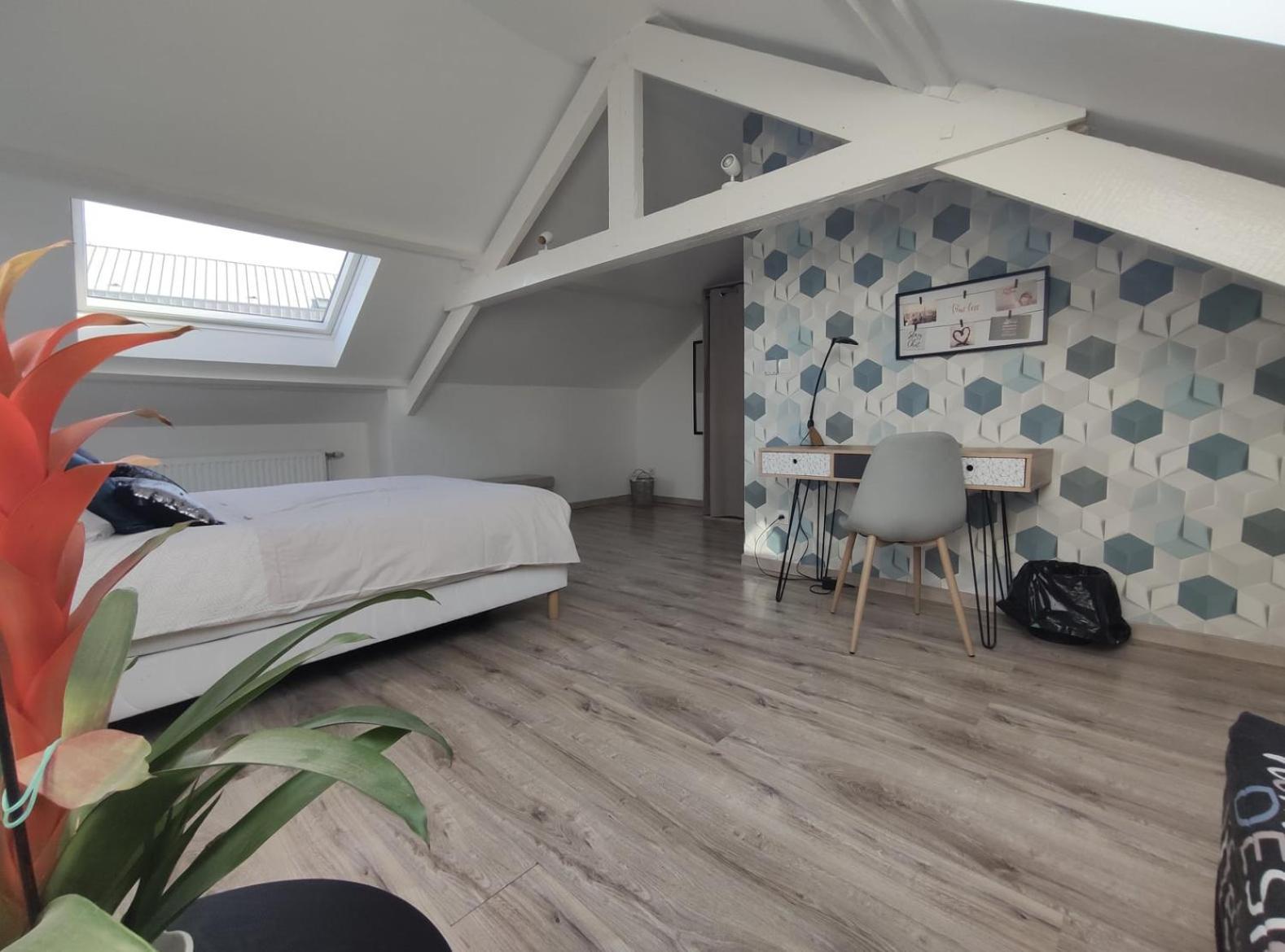Lysiane Apartment Calais